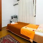 Kisic Πανσιόν 2*
