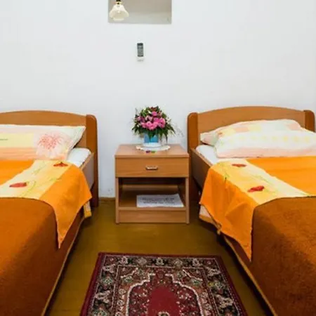 룸스 키식 게스트하우스 두브로브니크