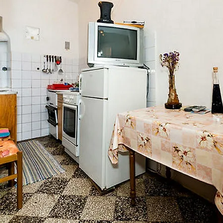 Guest house Kisic 2*