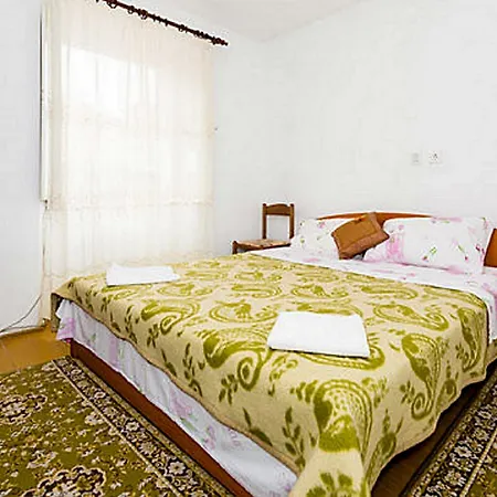 Kisic Guest house 2*