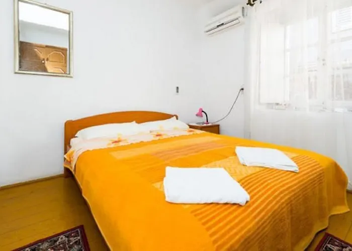 Casa de hóspedes Kisic 2*